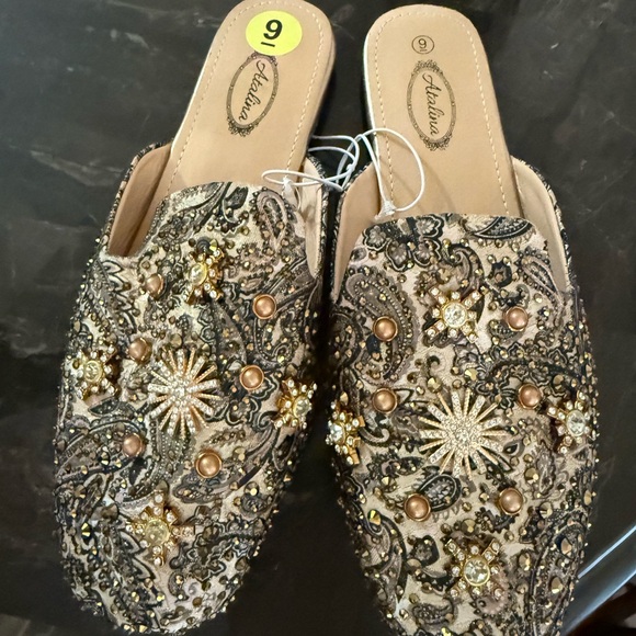Tan and Brown Embellished Flats with Intricate Design - Picture 1 of 2